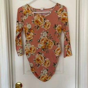 Floral maternity top